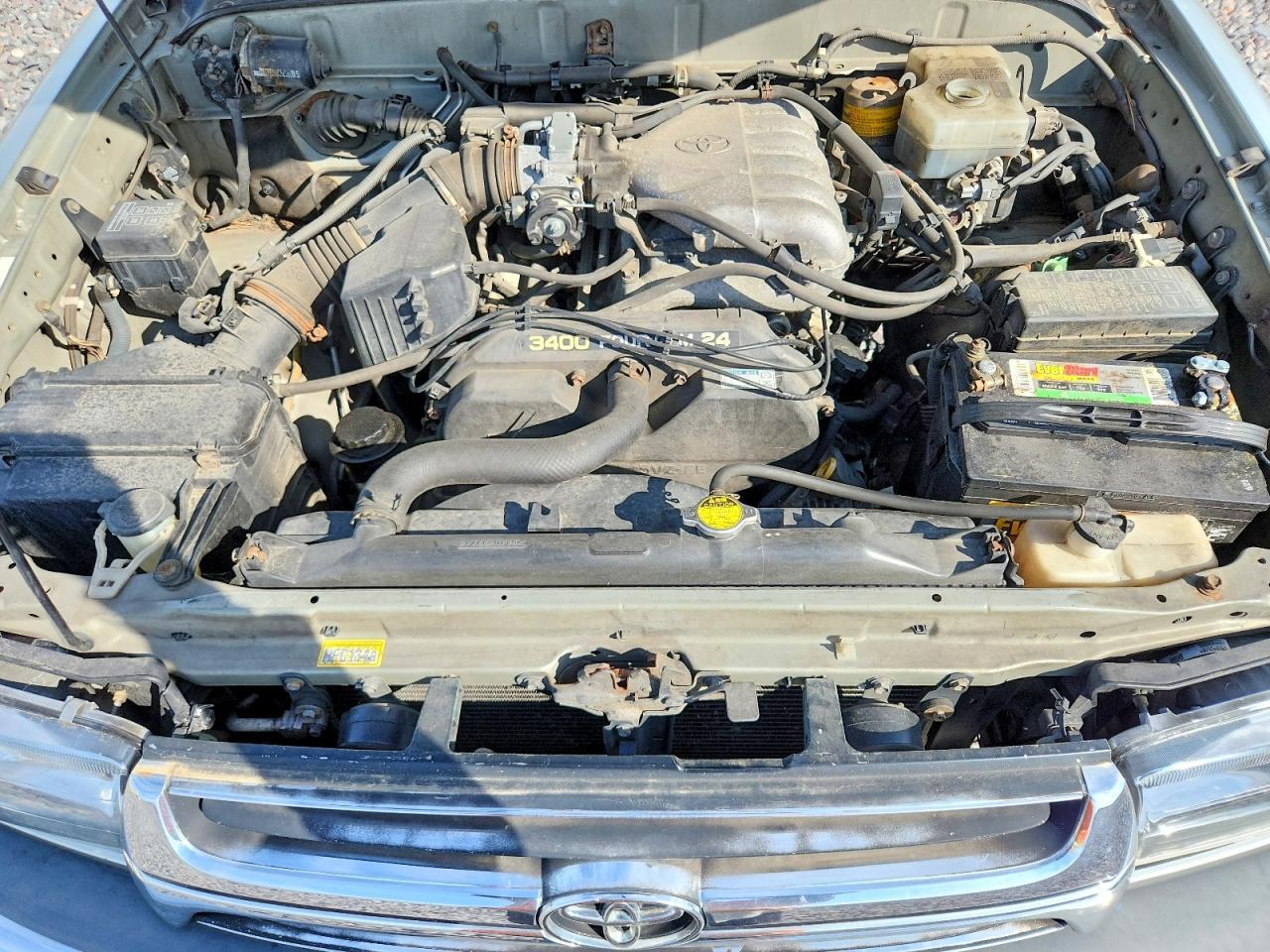 2002 TOYOTA 4RUNNER SR5 — Фото 11 из 12