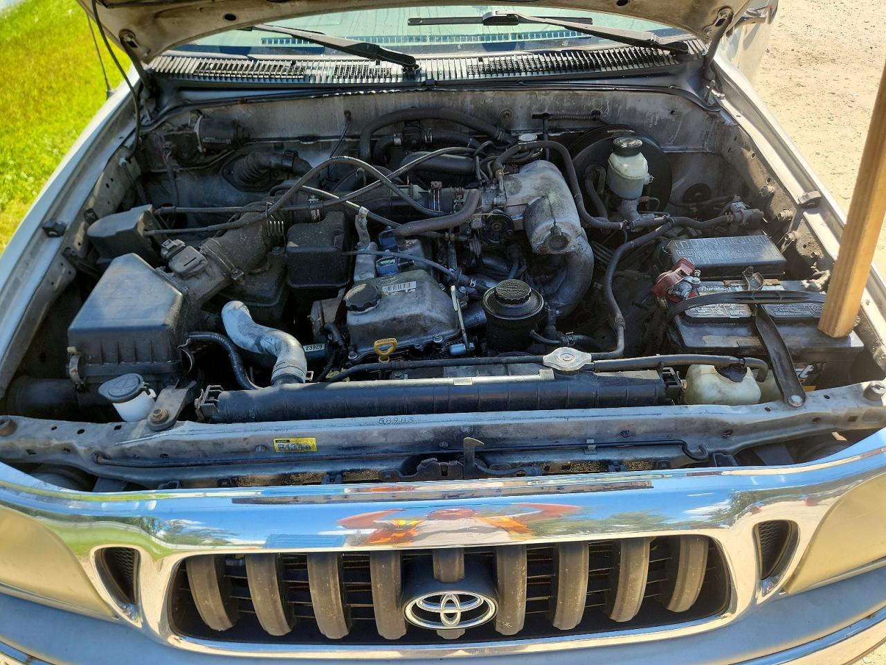 2002 TOYOTA TACOMA DOUBLE CAB PRERUNNER — Фото 11 из 12