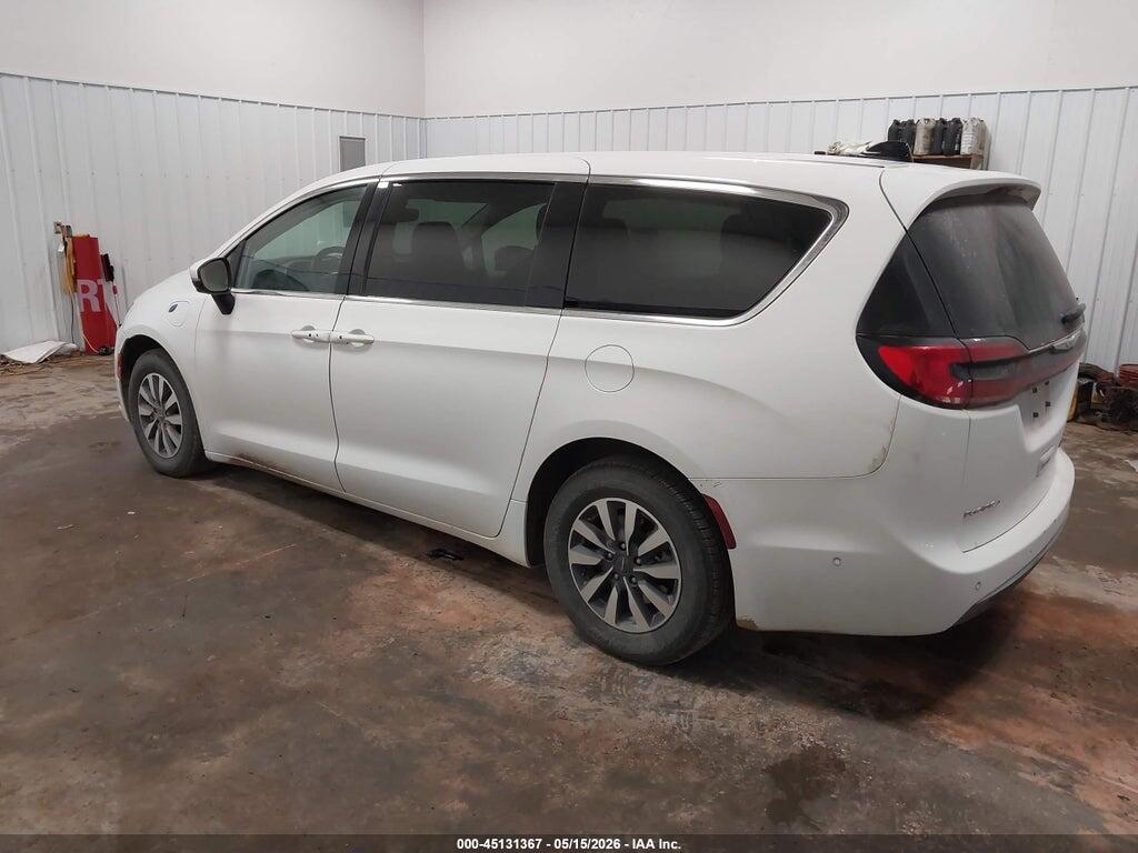 2C4RC1L77PR558876 2023 CHRYSLER PACIFICA HYBRID photo no. 3
