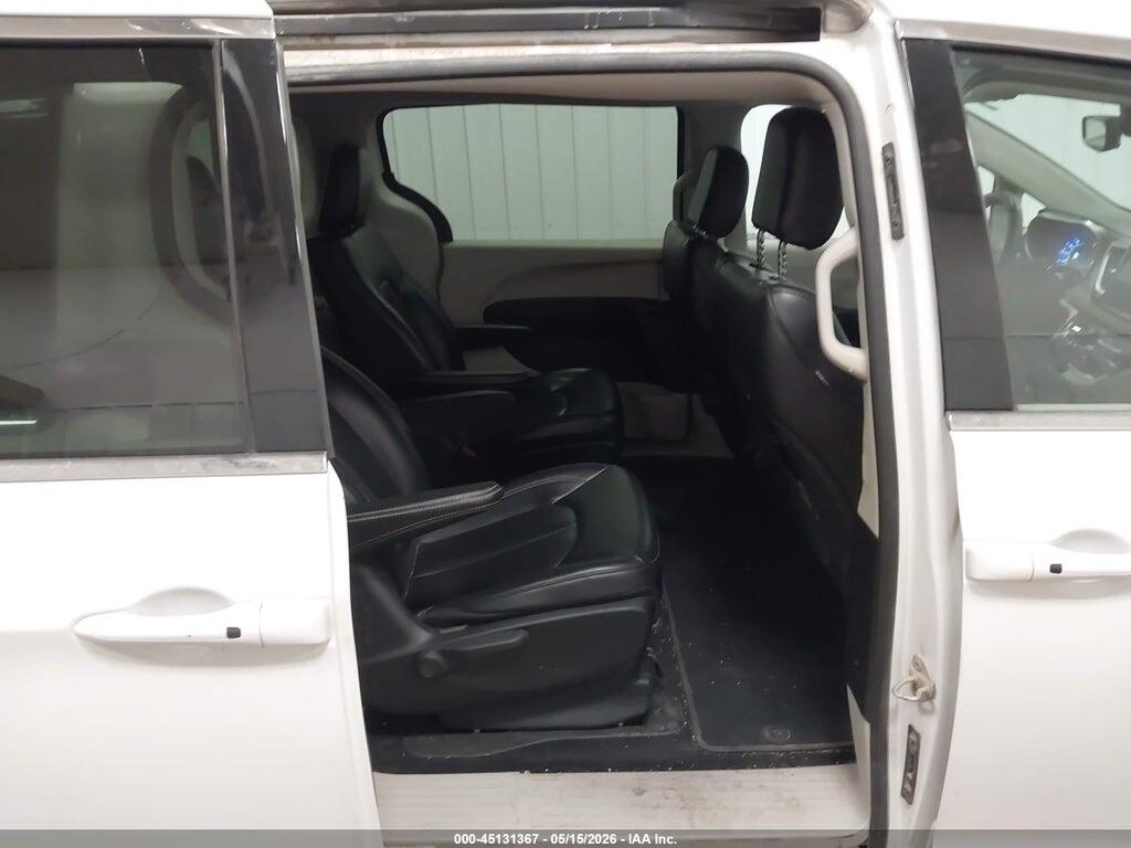 2C4RC1L77PR558876 2023 CHRYSLER PACIFICA HYBRID photo no. 8