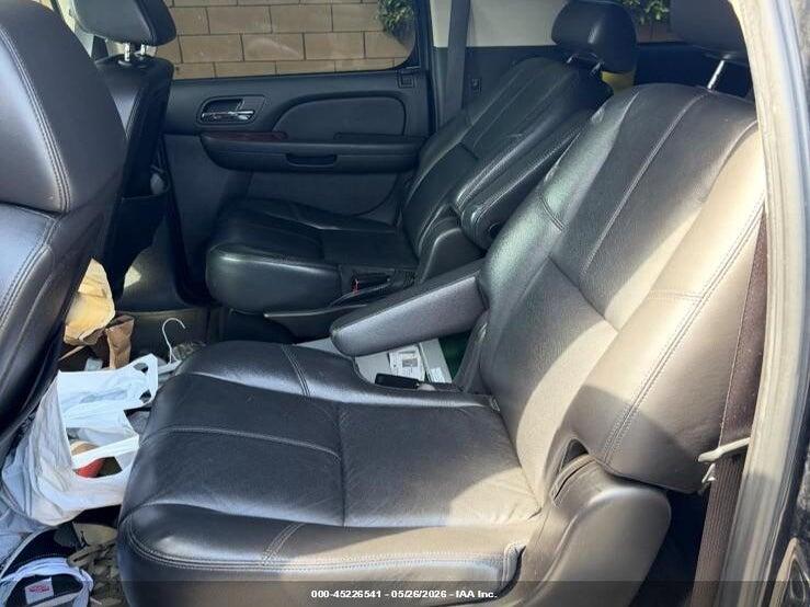 3GNFK16Y28G150259 2008 CHEVROLET SUBURBAN 1500 photo no. 8