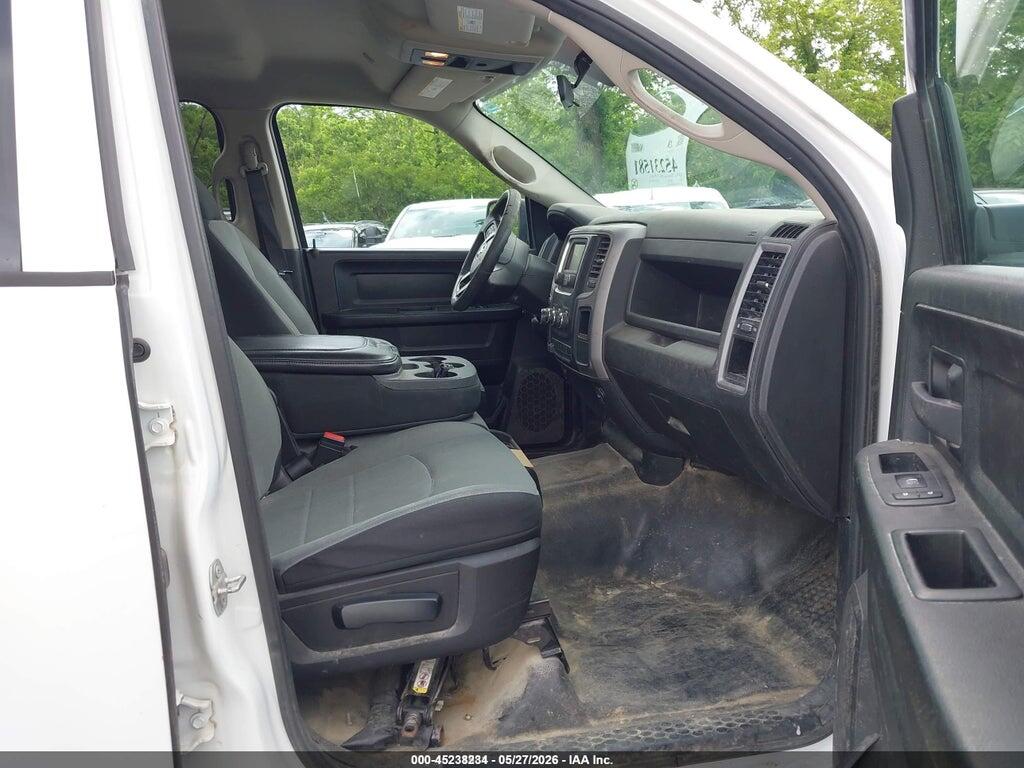 1C6RR7KT6MS569241 2021 RAM 1500 CLASSIC photo no. 5