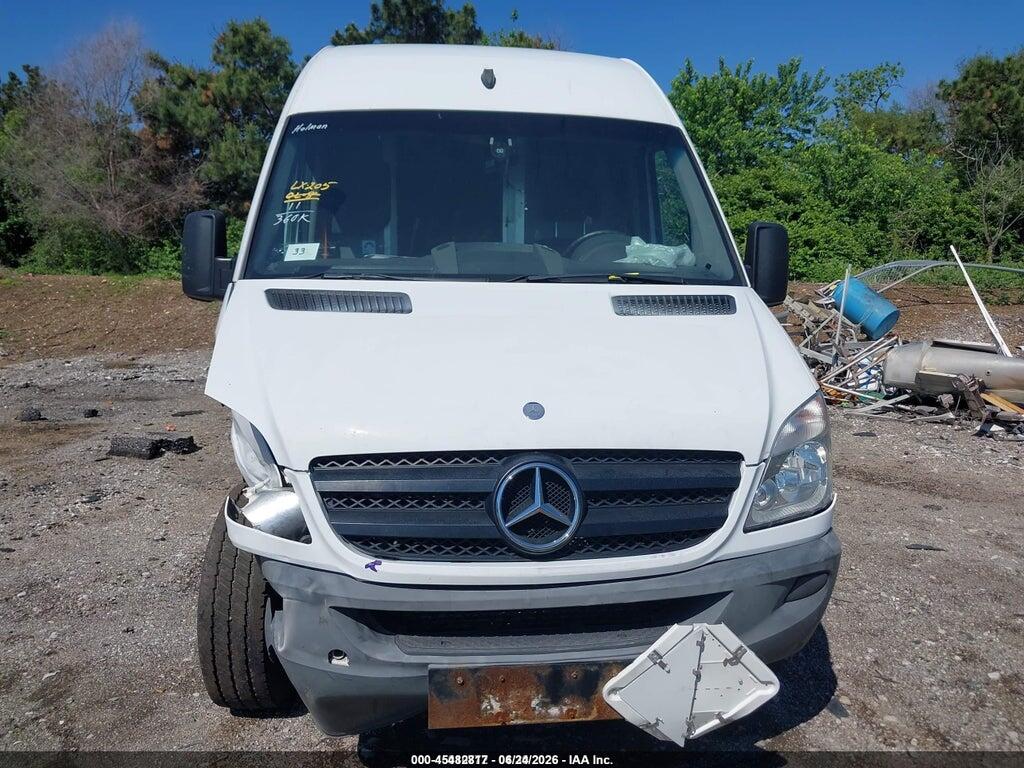 WD3PE8CB5B5606048 2011 MERCEDES-BENZ SPRINTER 2500 photo no. 12
