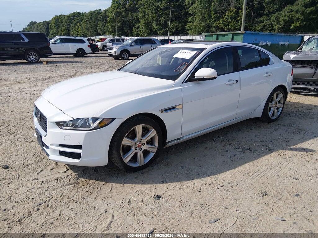 SAJAD4BG3HA971141 2017 JAGUAR XE photo no. 2