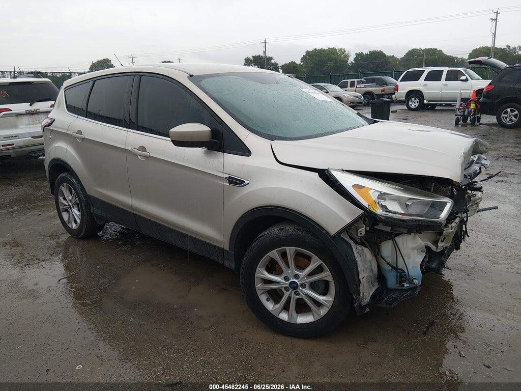 1FMCU0GD7HUC79005 2017 FORD ESCAPE photo no. 1