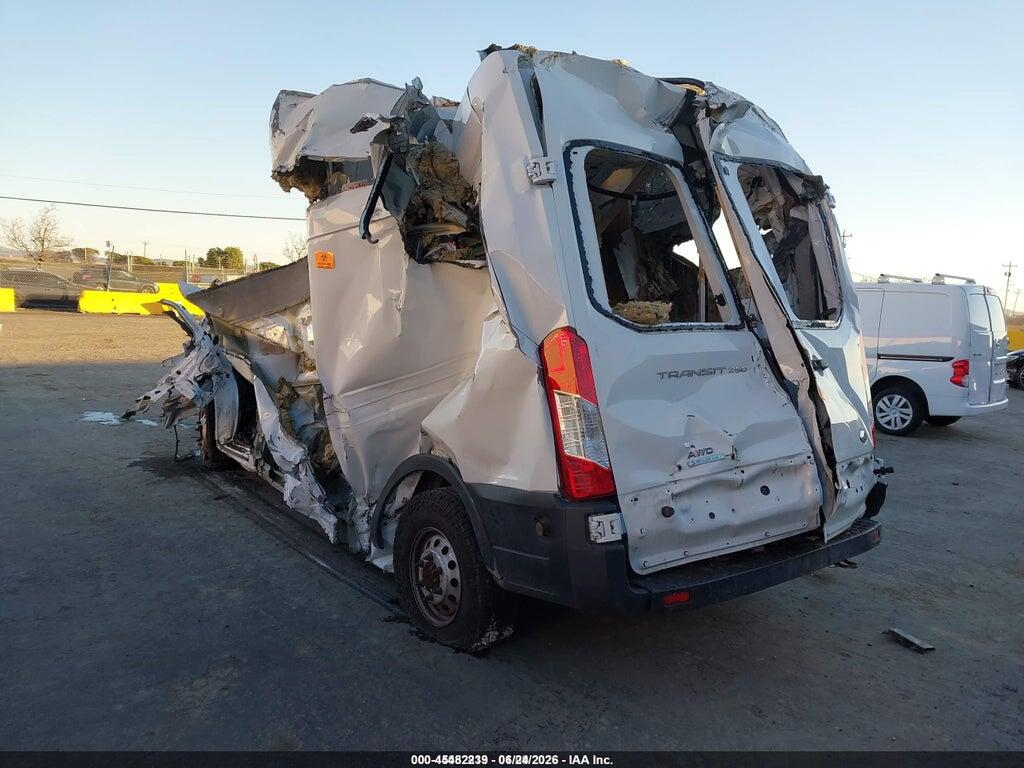 1FTBR2XG6LKA01742 2020 FORD TRANSIT-250 photo no. 3