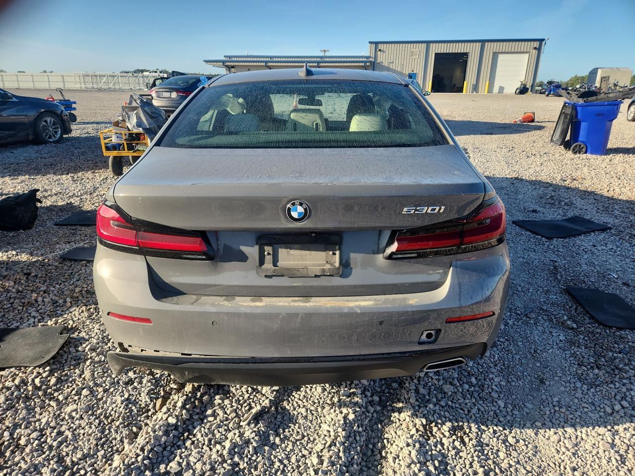 2021 BMW 530 I — Фото 6 из 12