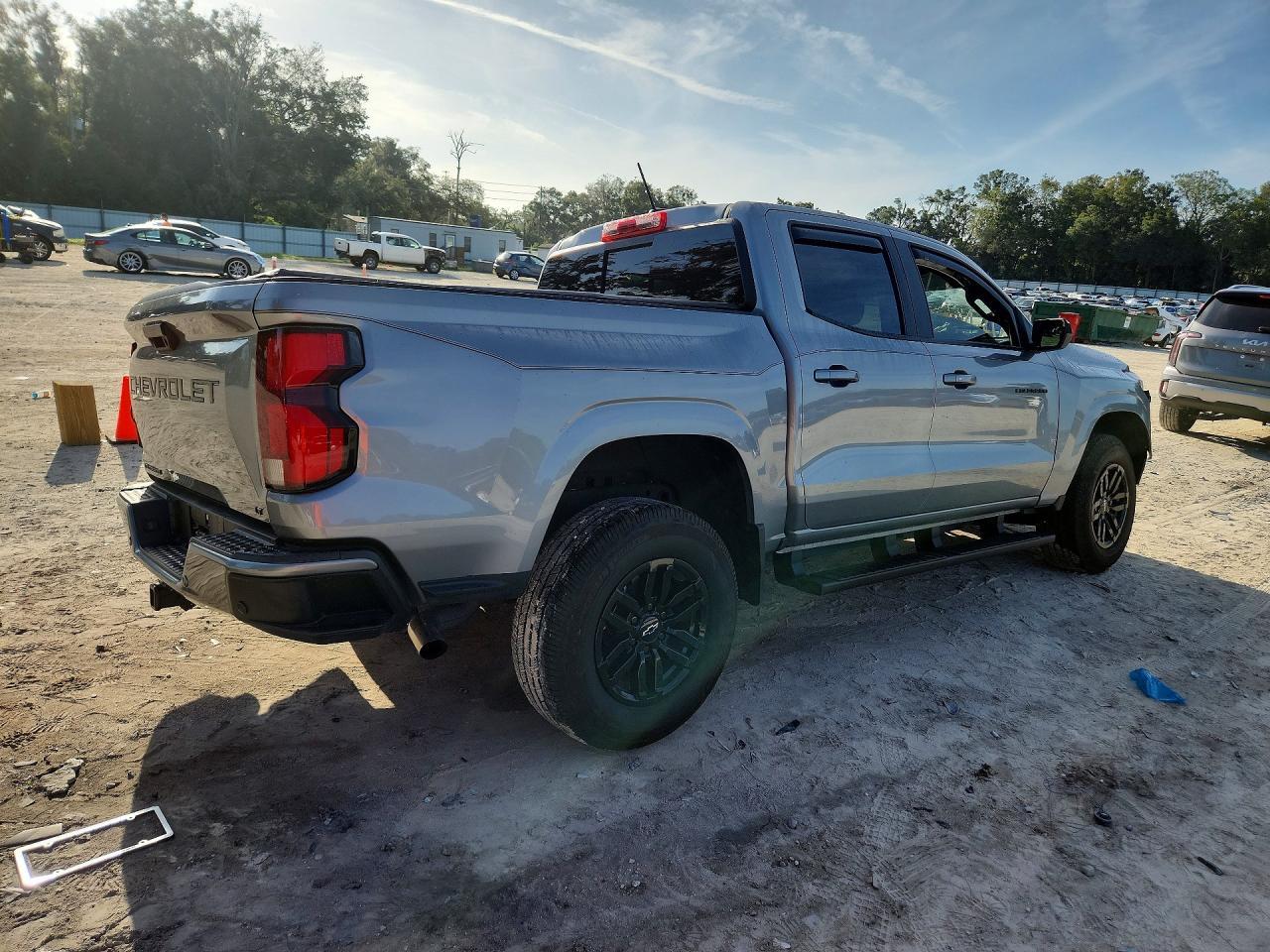 2024 CHEVROLET COLORADO LT — Фото 3 из 13
