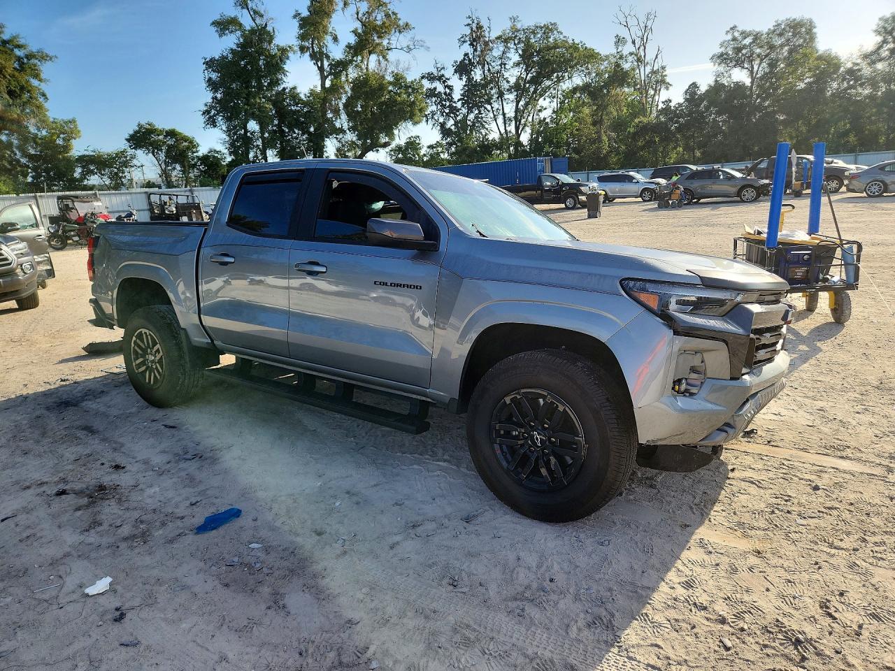 2024 CHEVROLET COLORADO LT — Фото 4 из 13