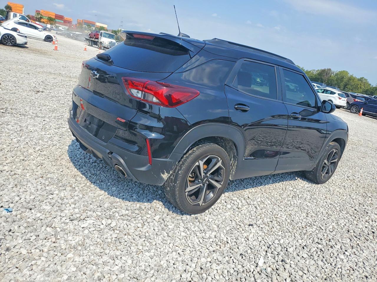 2021 CHEVROLET TRAILBLAZER RS — Фото 3 из 13