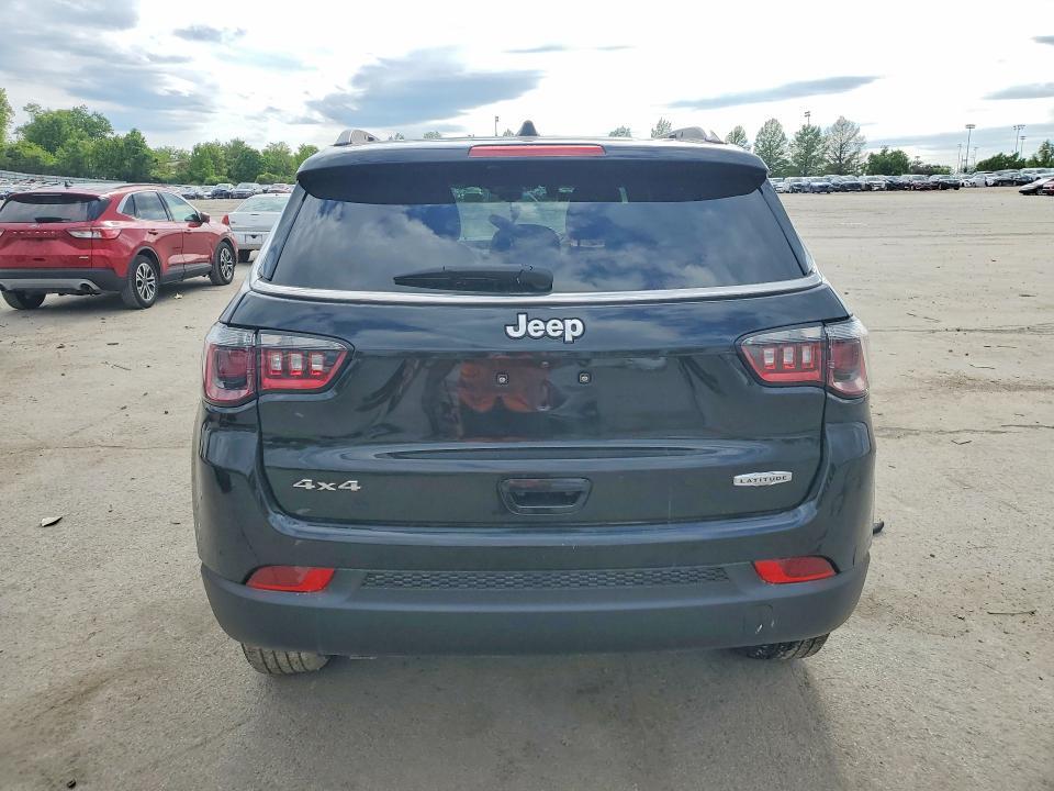 2024 JEEP COMPASS LATITUDE — Фото 6 из 14