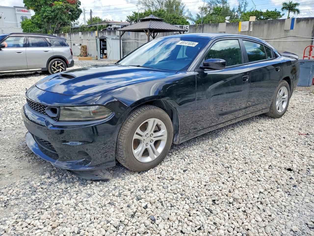 2022 DODGE CHARGER SXT