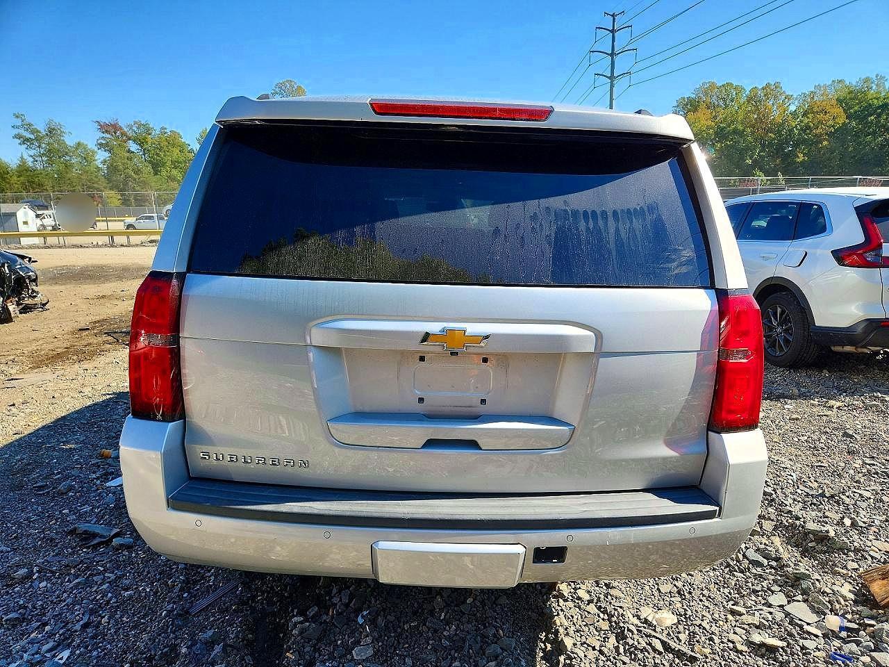 2016 CHEVROLET SUBURBAN K1500 LT — Фото 6 из 13