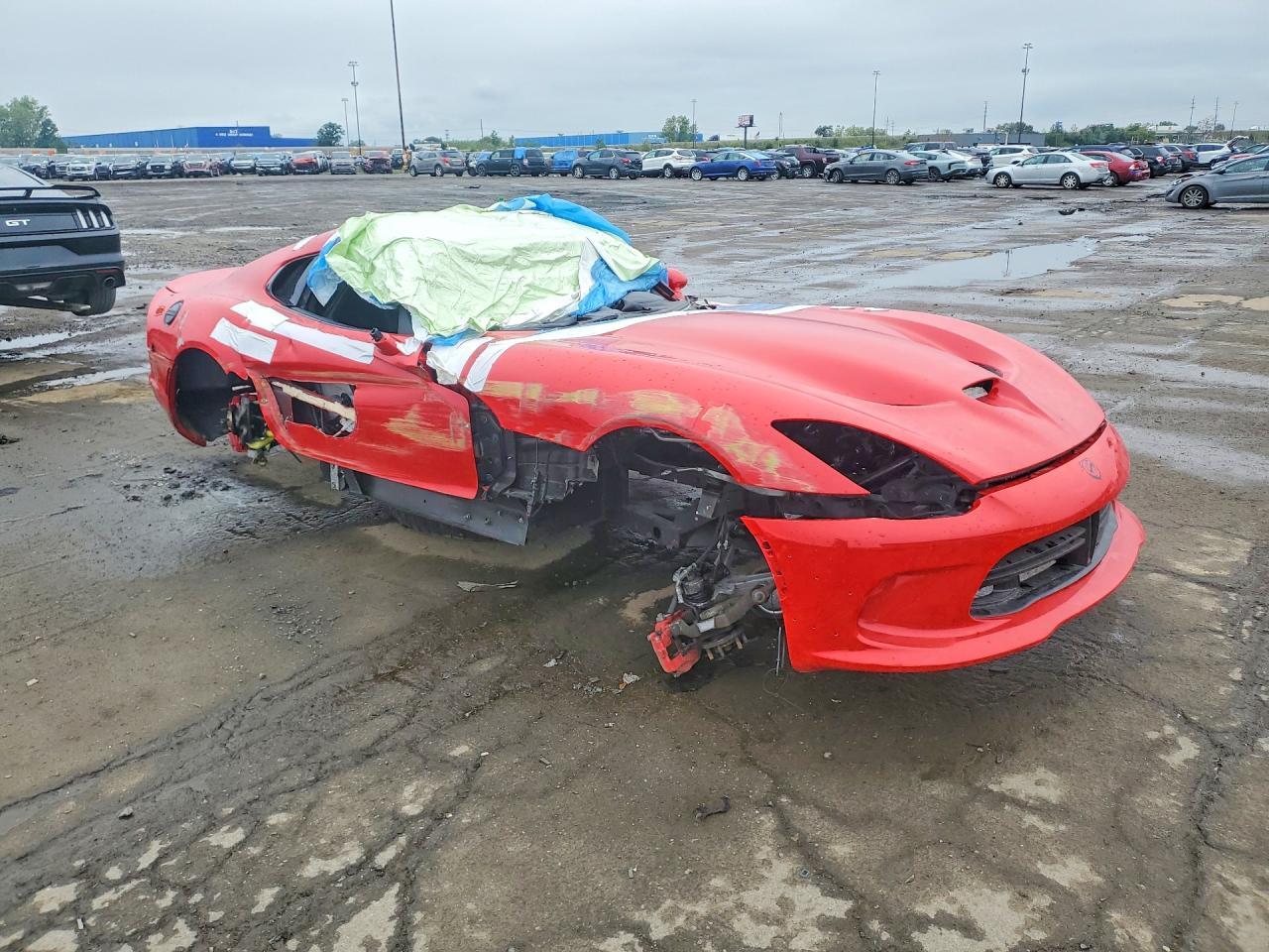 2013 DODGE VIPER GTS — Фото 4 из 12