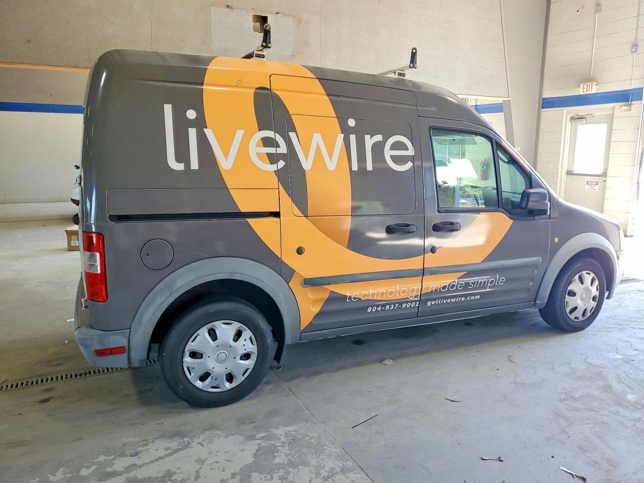 2013 FORD TRANSIT CONNECT XL — Фото 3 из 13