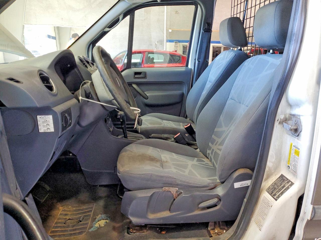 2013 FORD TRANSIT CONNECT XL — Фото 7 из 13