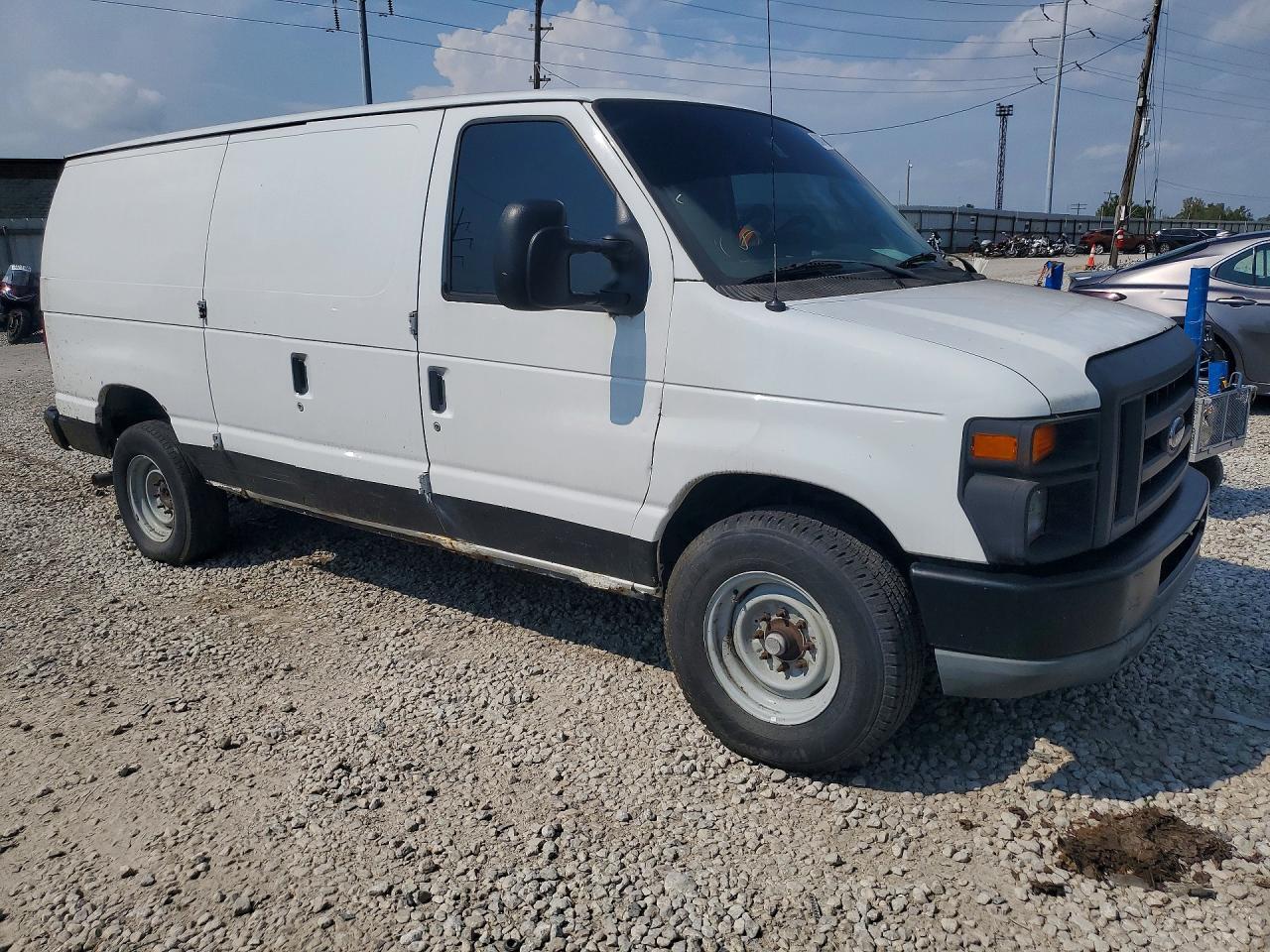 2013 FORD E250 DELIVERY VAN — Фото 4 из 13