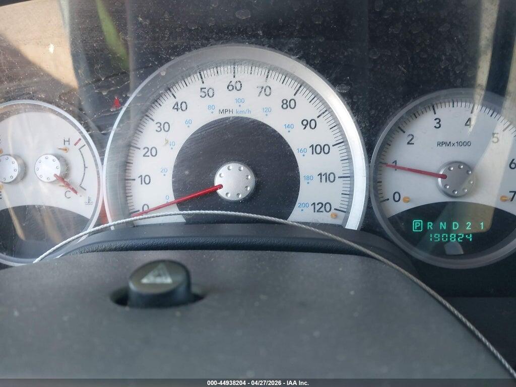 1D4HD48N35F537449 2005 DODGE DURANGO photo no. 7