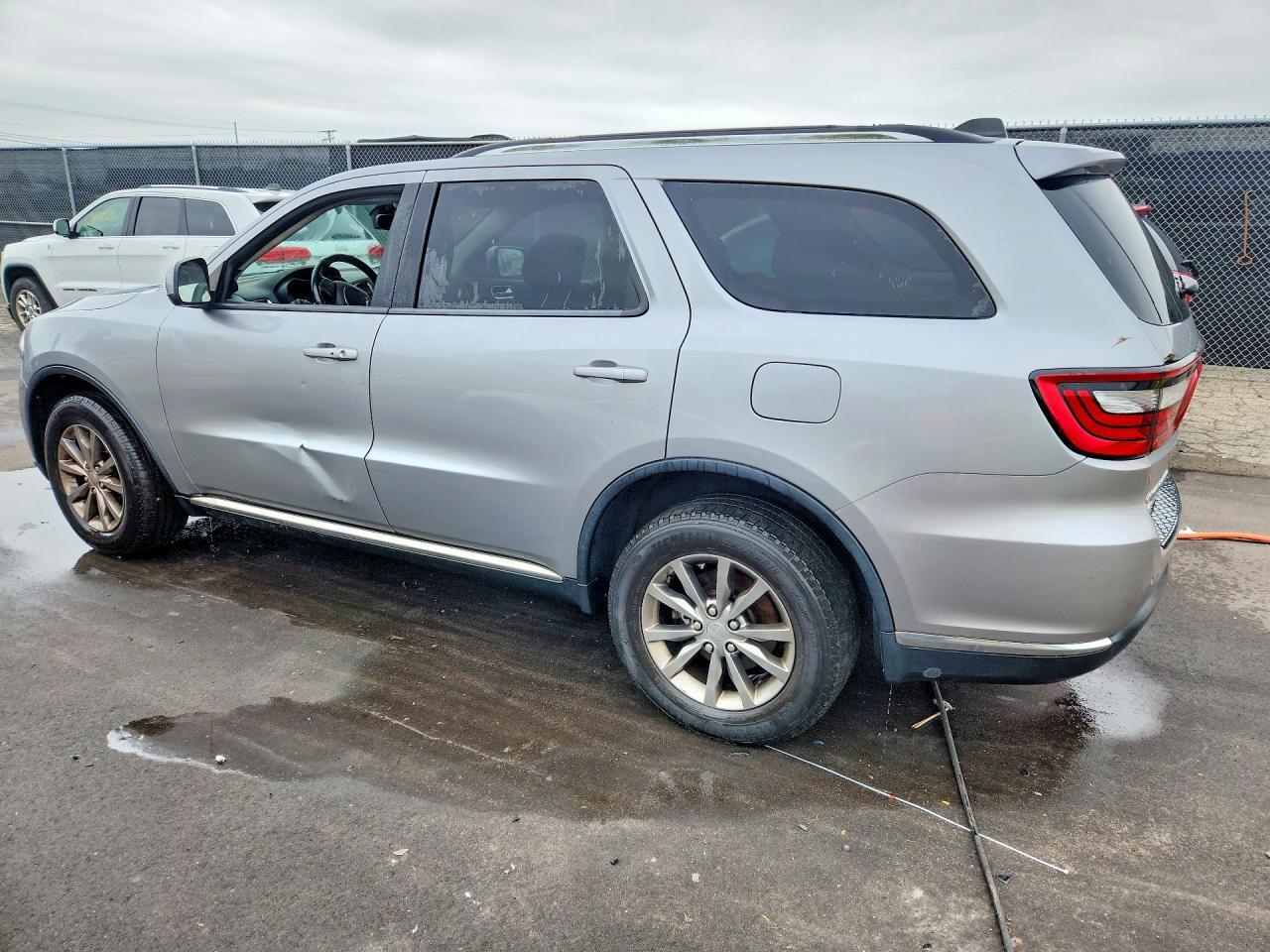 2018 DODGE DURANGO SXT — Фото 2 из 13