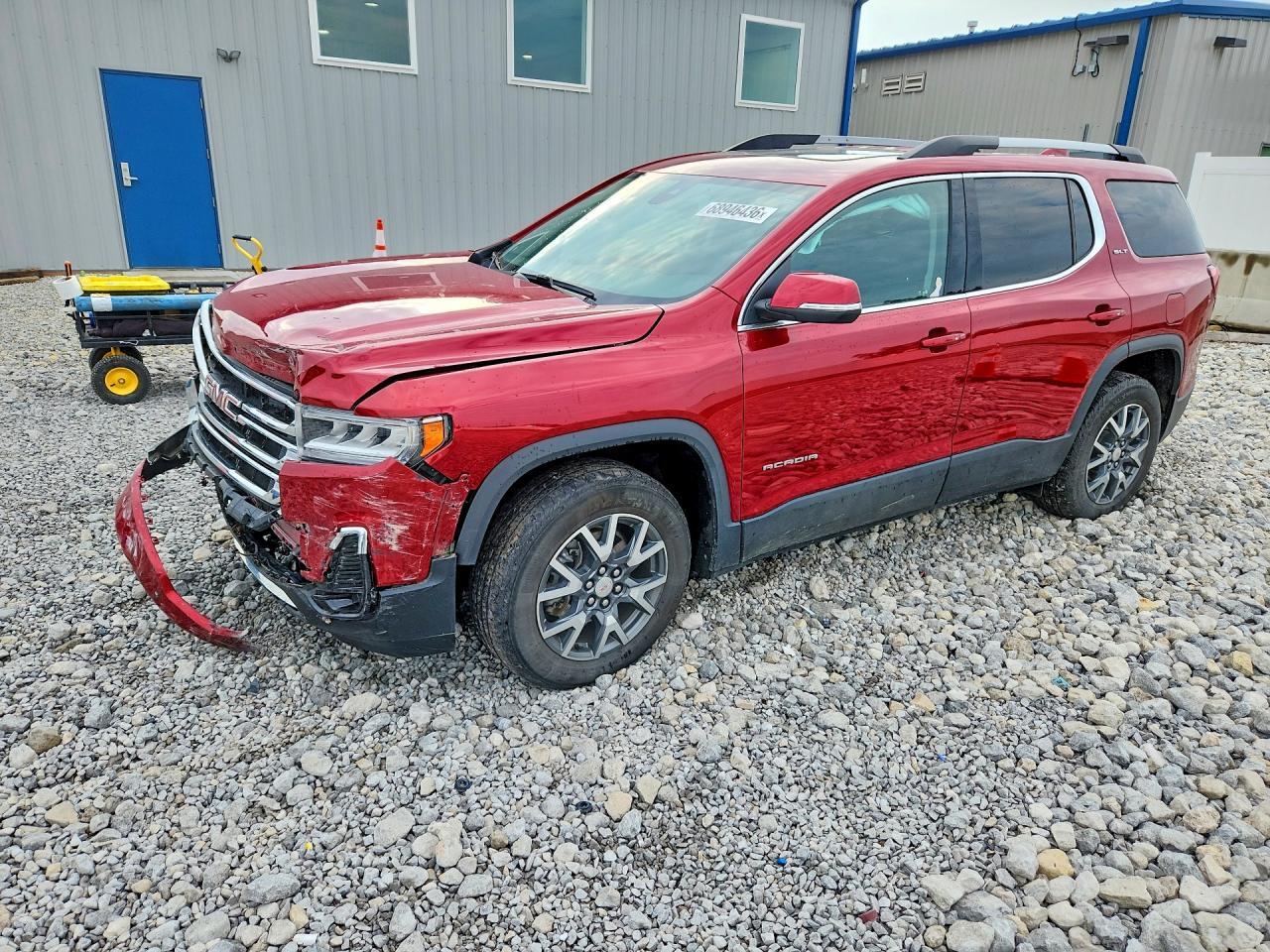 2023 GMC ACADIA SLT