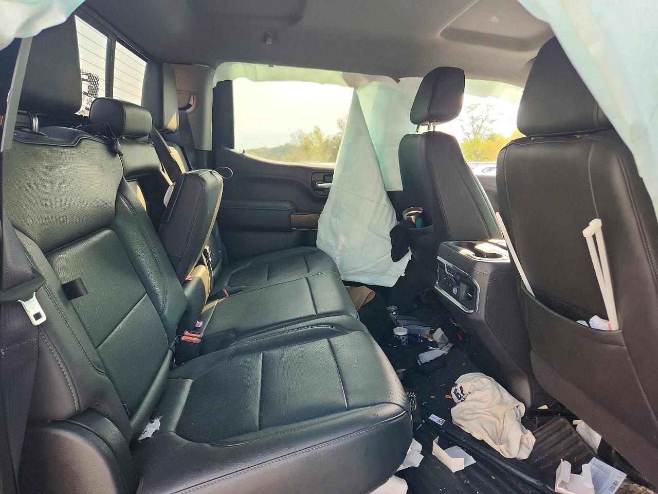 2021 GMC SIERRA K1500 SLT — Фото 10 из 12