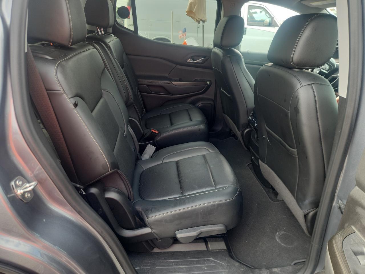2022 GMC ACADIA SLT — Фото 11 из 13