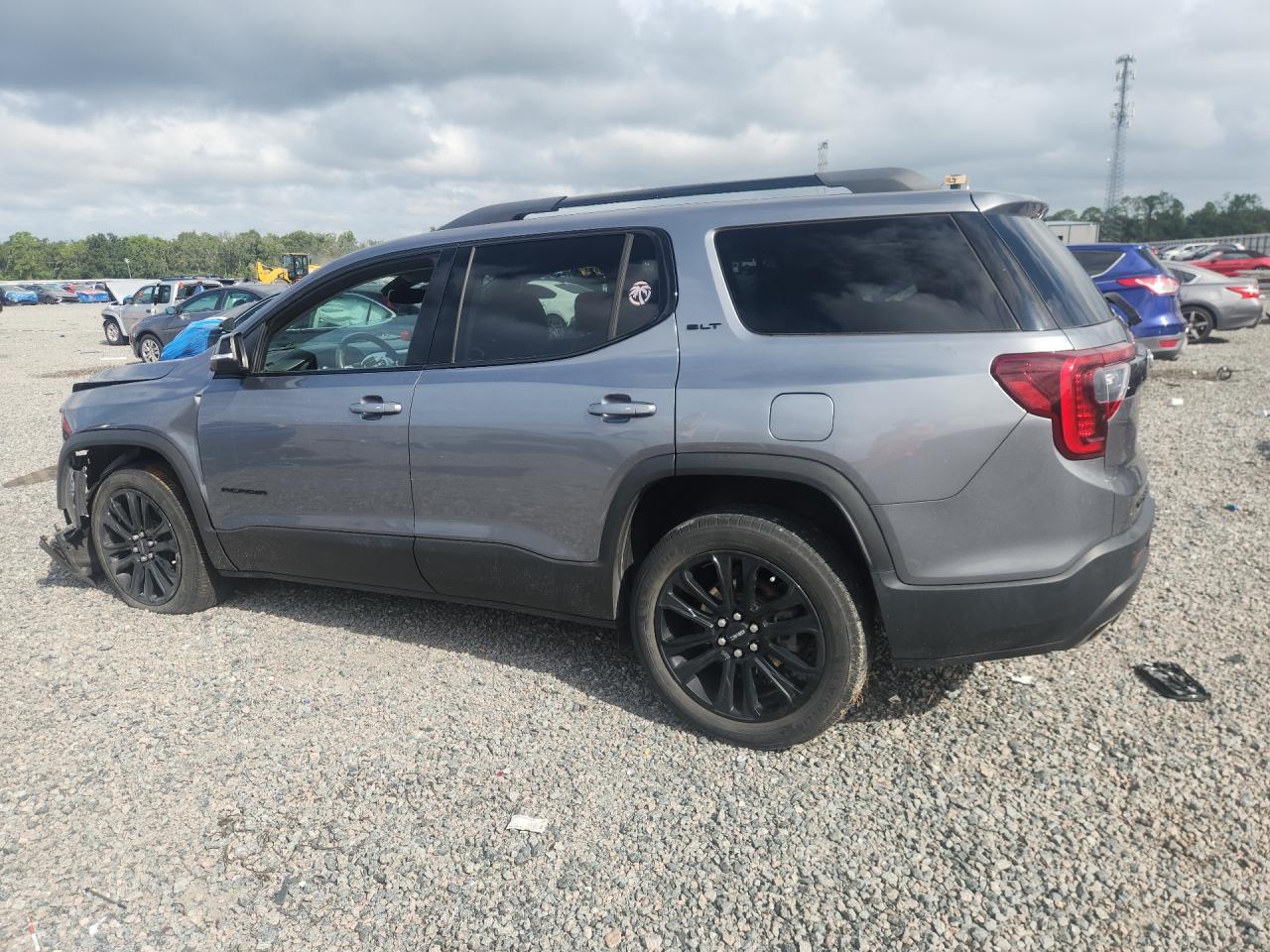 2022 GMC ACADIA SLT — Фото 2 из 13