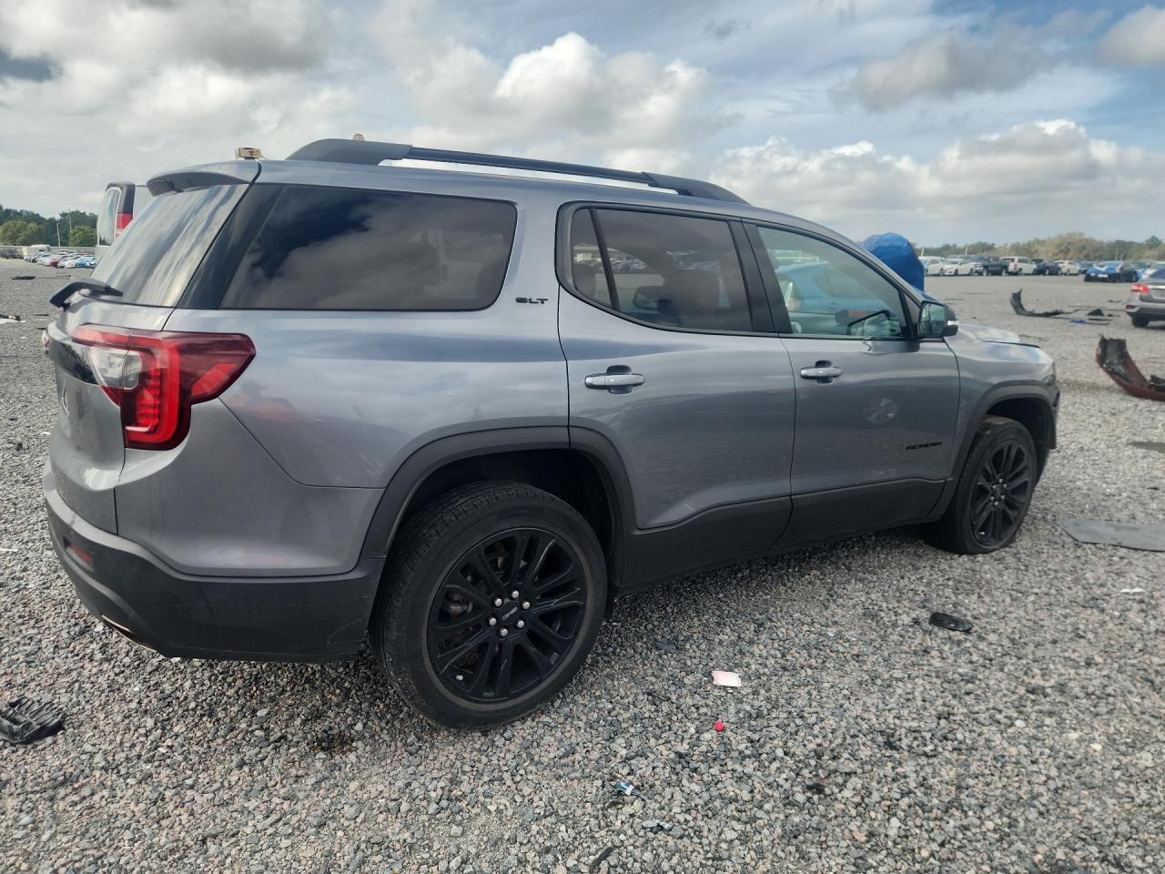 2022 GMC ACADIA SLT — Фото 3 из 13