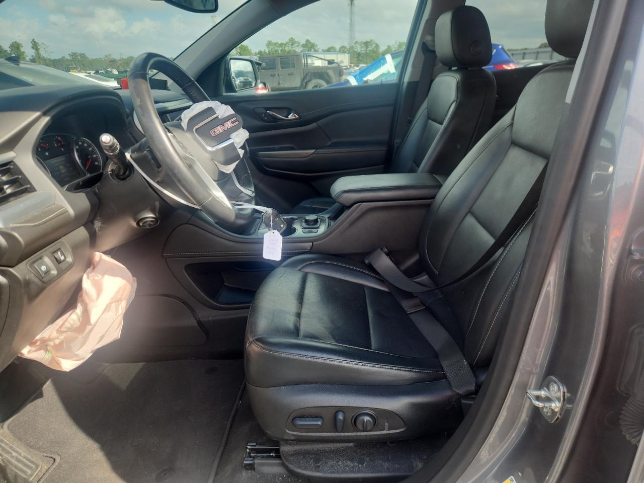 2022 GMC ACADIA SLT — Фото 7 из 13