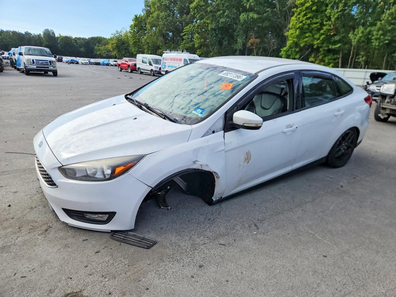 2016 FORD FOCUS SE