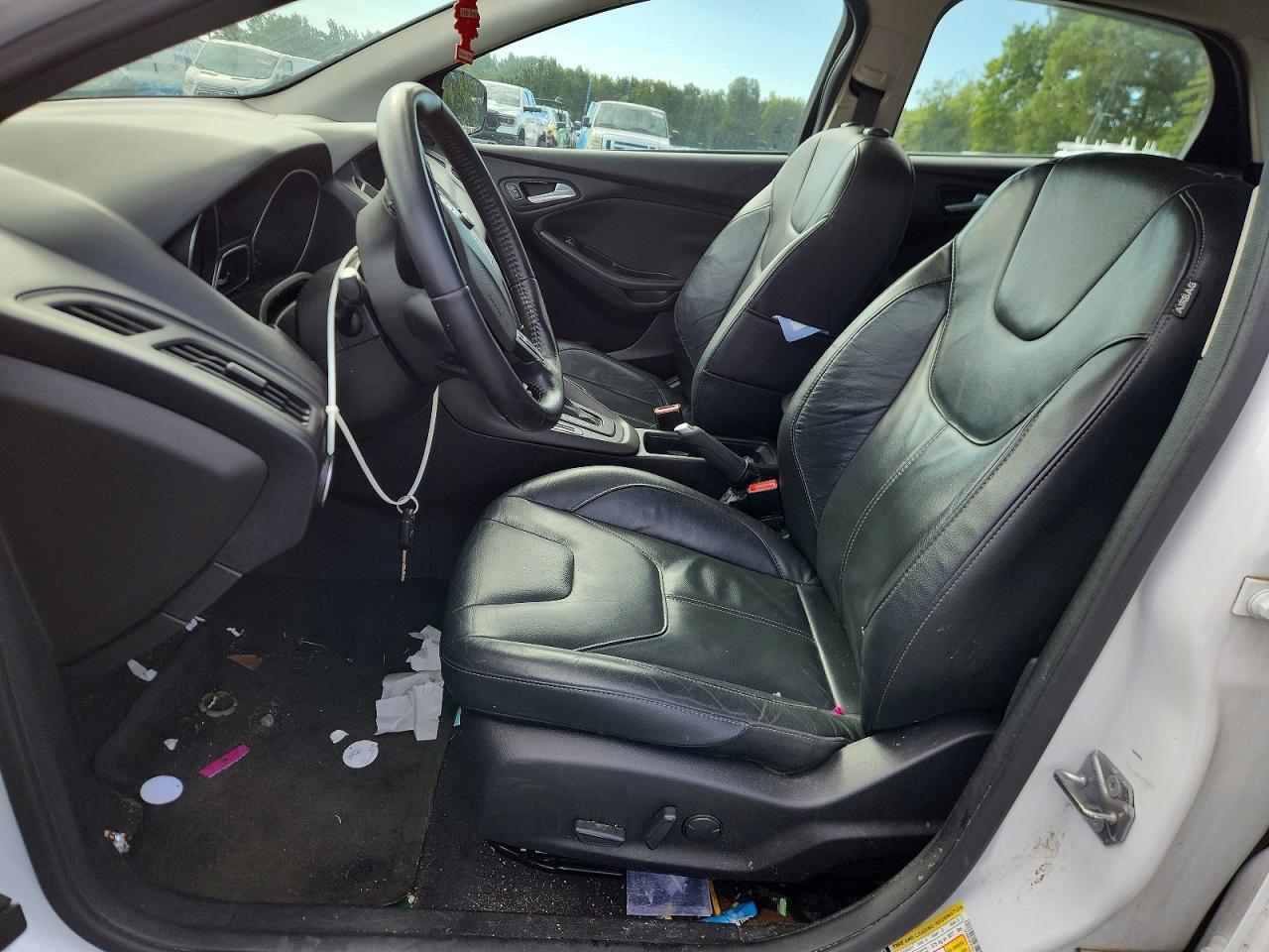 2016 FORD FOCUS SE — Фото 7 из 12