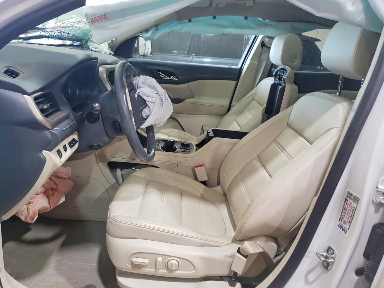 2020 GMC ACADIA DENALI — Фото 7 из 14