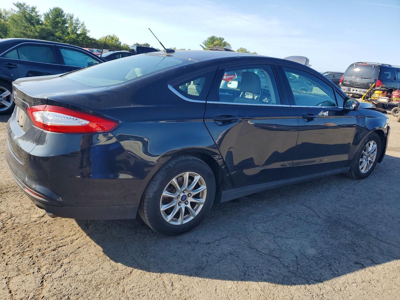 2015 FORD FUSION S — Фото 3 из 12