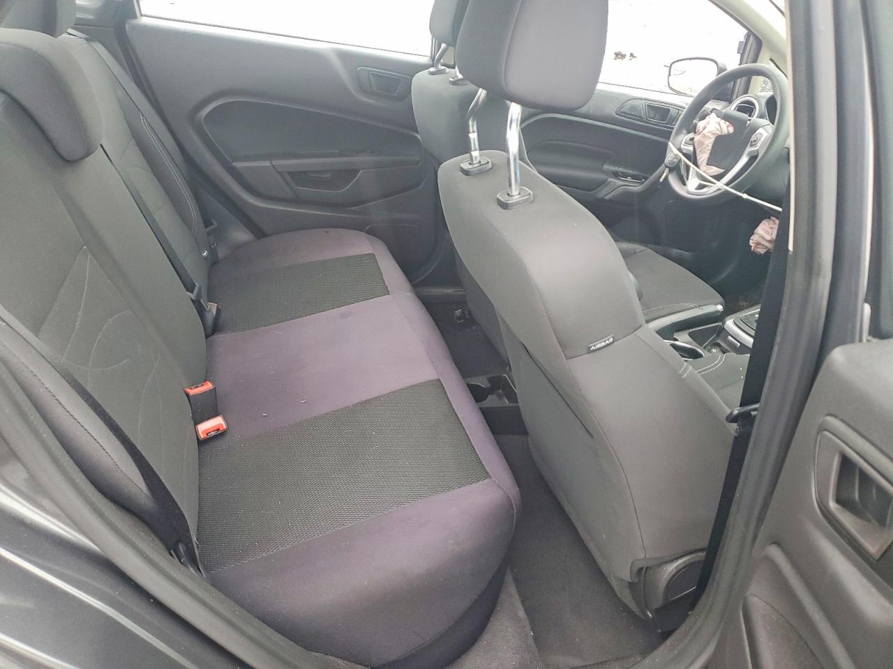 2019 FORD FIESTA SE — Фото 10 из 12