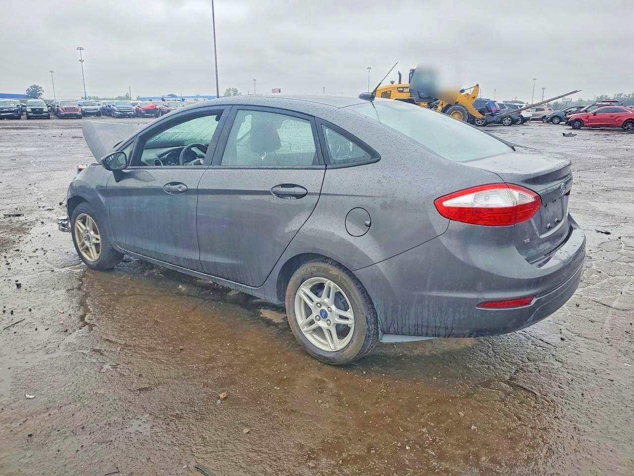 2019 FORD FIESTA SE — Фото 2 из 12