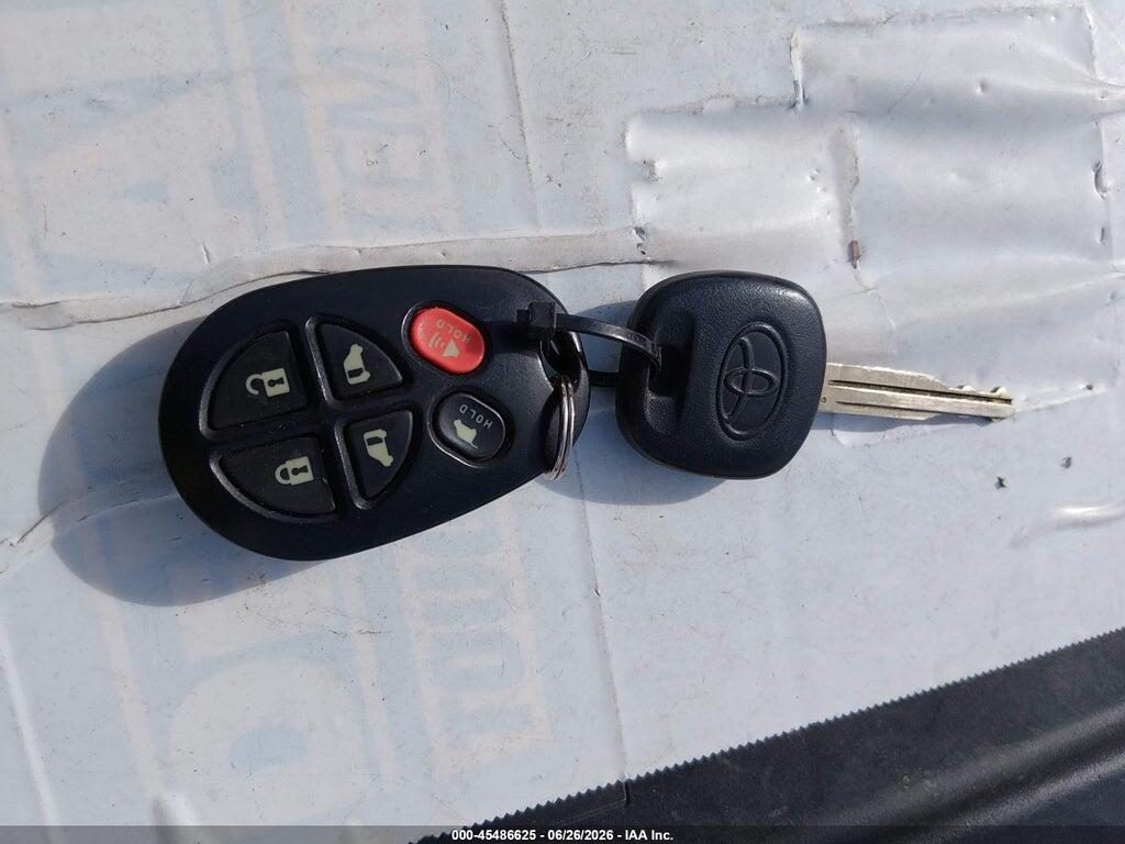 5TDBA22C96S068229 2006 TOYOTA SIENNA photo no. 11