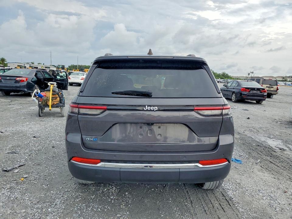 2024 JEEP GRAND CHEROKEE LIMITED 4XE — Фото 6 из 13
