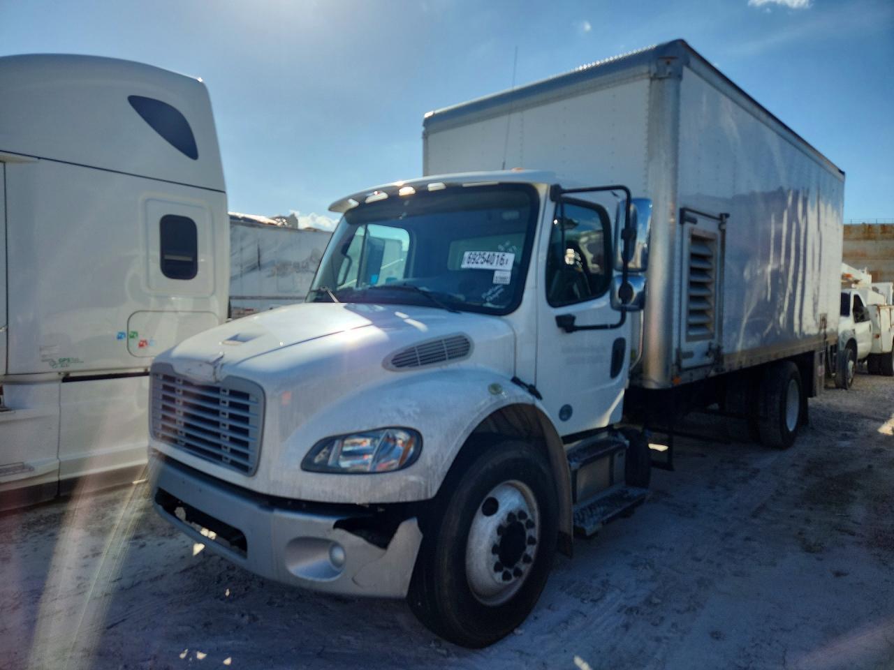 2015 FREIGHTLINER M2 106 MEDIUM DUTY
