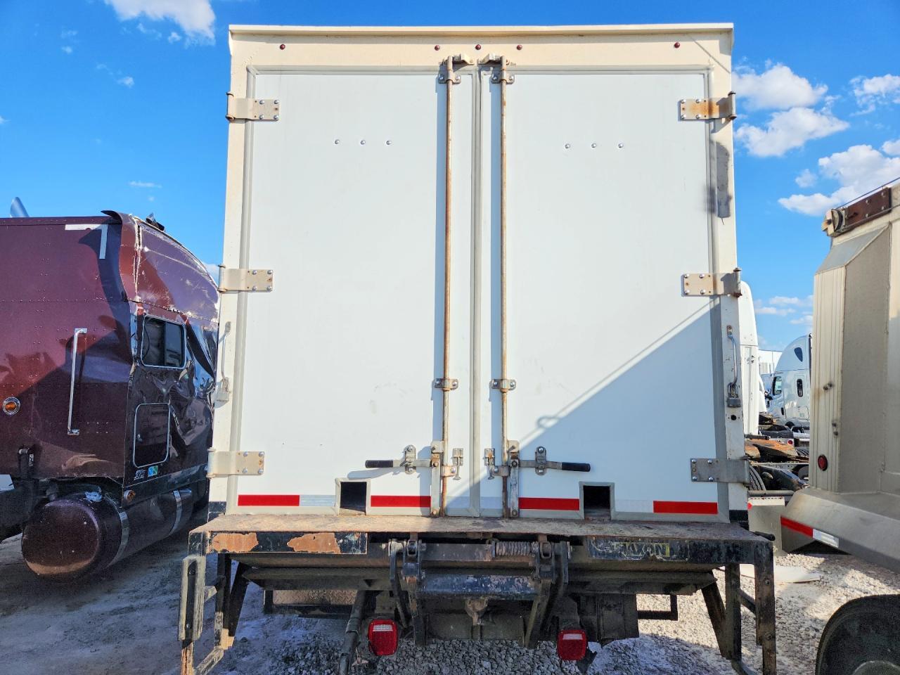 2015 FREIGHTLINER M2 106 MEDIUM DUTY — Фото 6 из 13