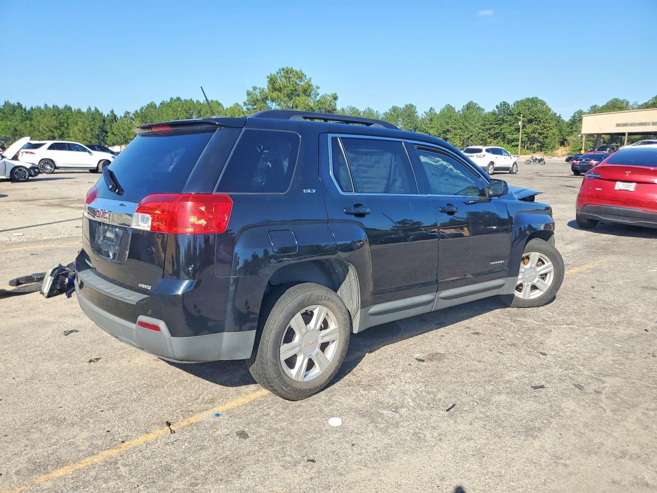 2015 GMC TERRAIN SLT — Фото 3 из 12