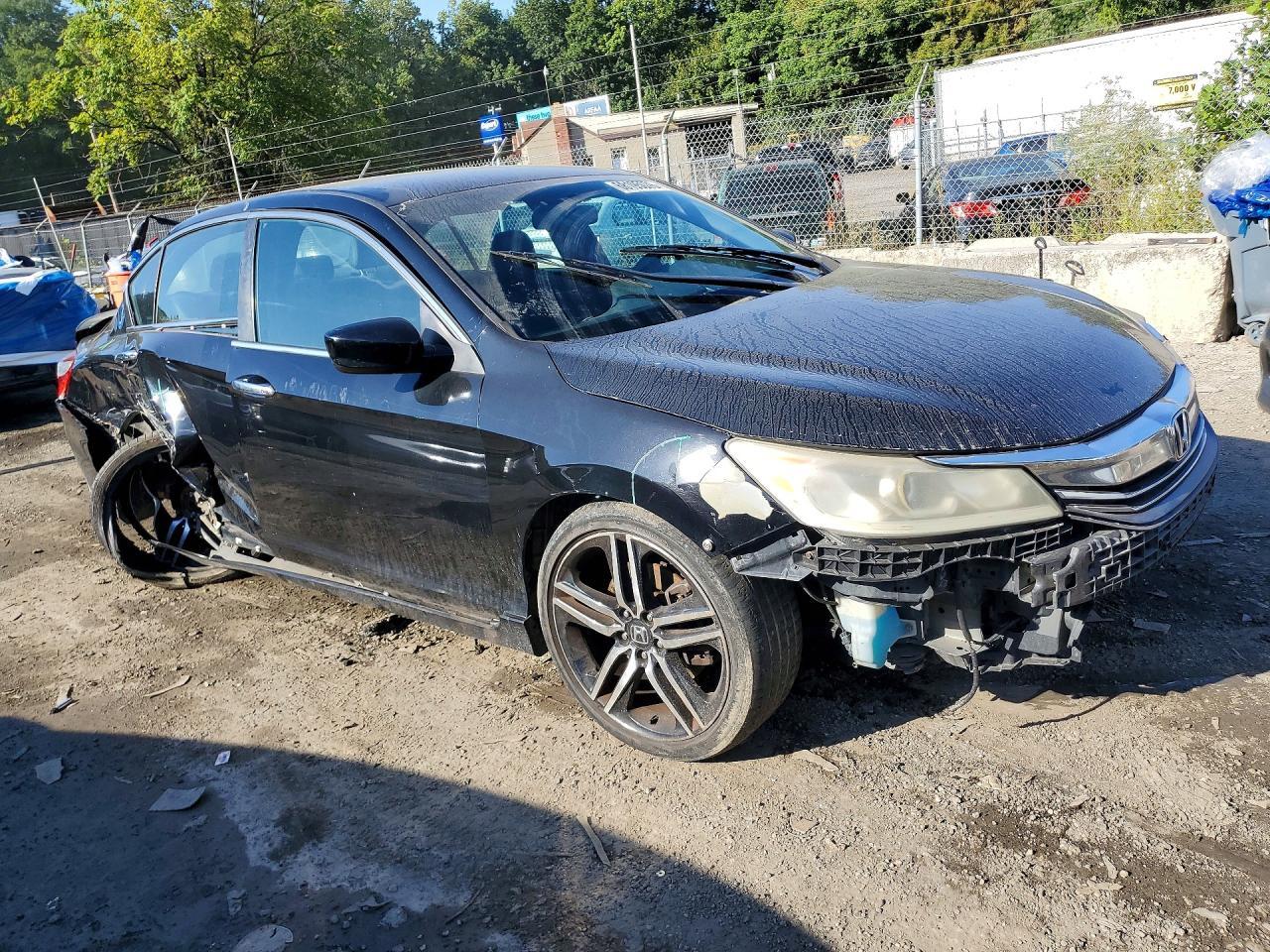 2016 HONDA ACCORD SPORT — Фото 4 из 12