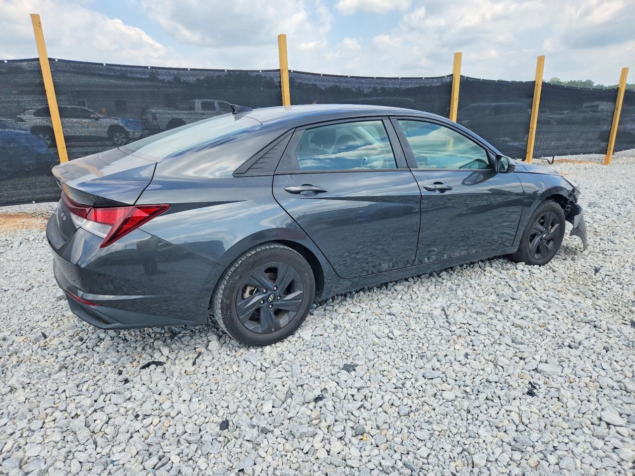 2023 HYUNDAI ELANTRA SEL — Фото 3 из 12