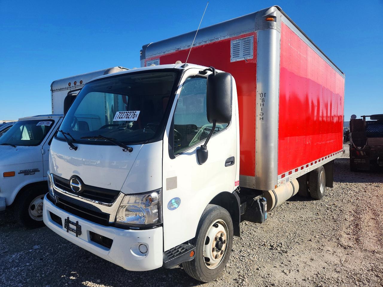 2018 HINO 195 - BOX TRUCK