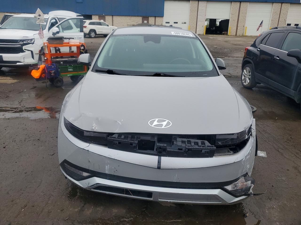 2024 HYUNDAI IONIQ 5 SEL — Фото 5 из 13
