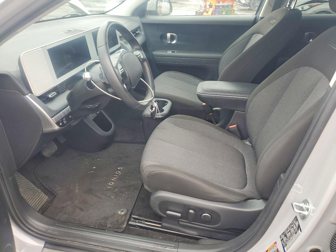 2024 HYUNDAI IONIQ 5 SEL — Фото 7 из 13