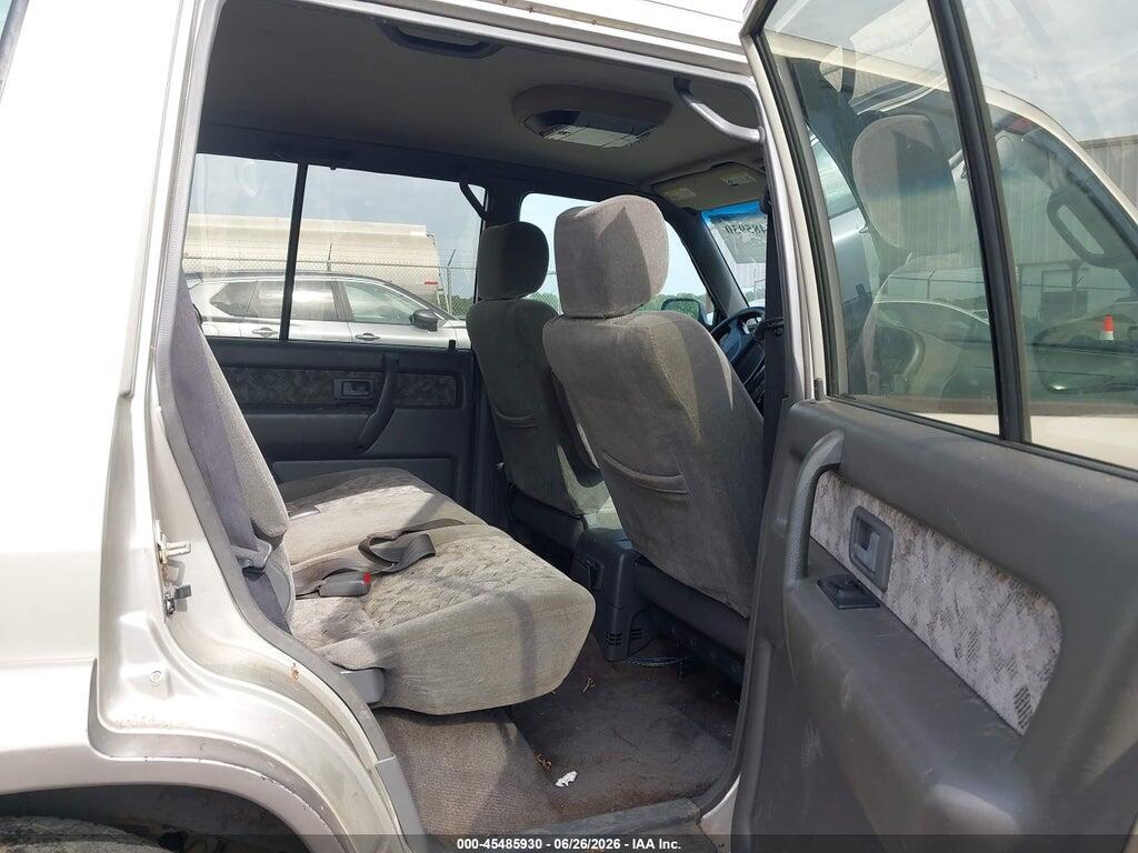 JACDJ58X027J09337 2002 ISUZU TROOPER photo no. 8