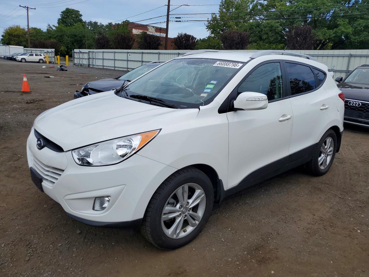 2013 HYUNDAI TUCSON GLS