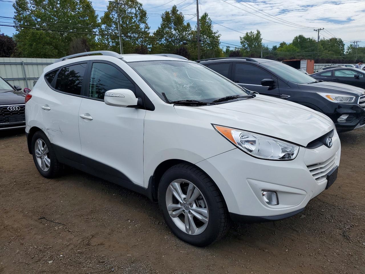 2013 HYUNDAI TUCSON GLS — Фото 4 из 13