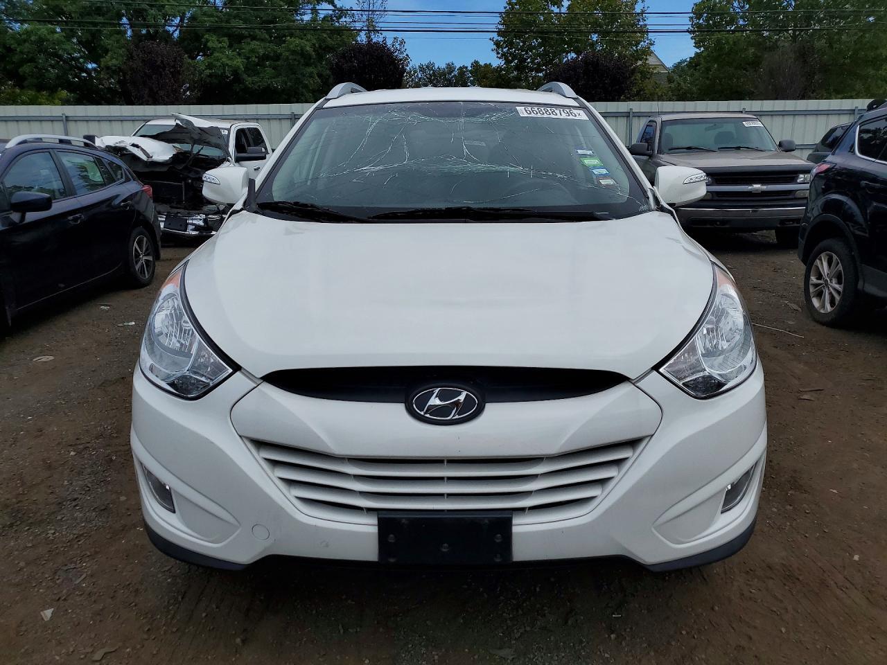 2013 HYUNDAI TUCSON GLS — Фото 5 из 13