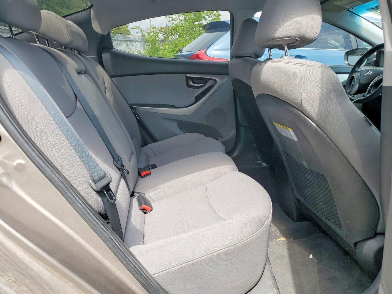 2013 HYUNDAI ELANTRA GLS — Фото 10 из 12